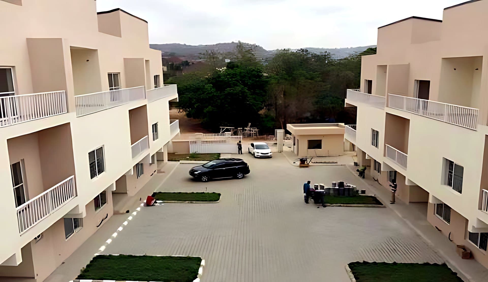 Mass estate courtyard in Abuja